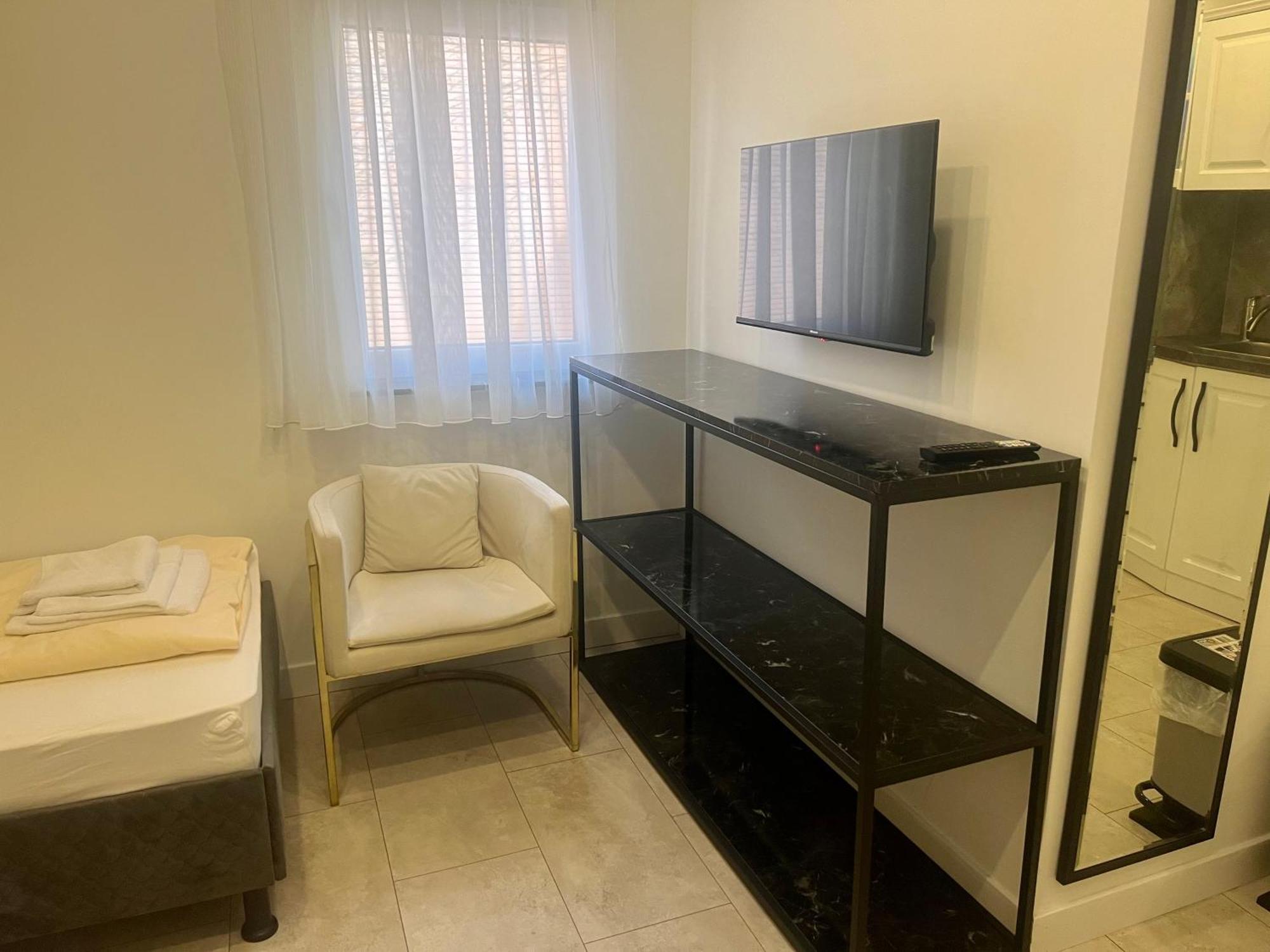 Durmaz Hotel Hannover Bagian luar foto
