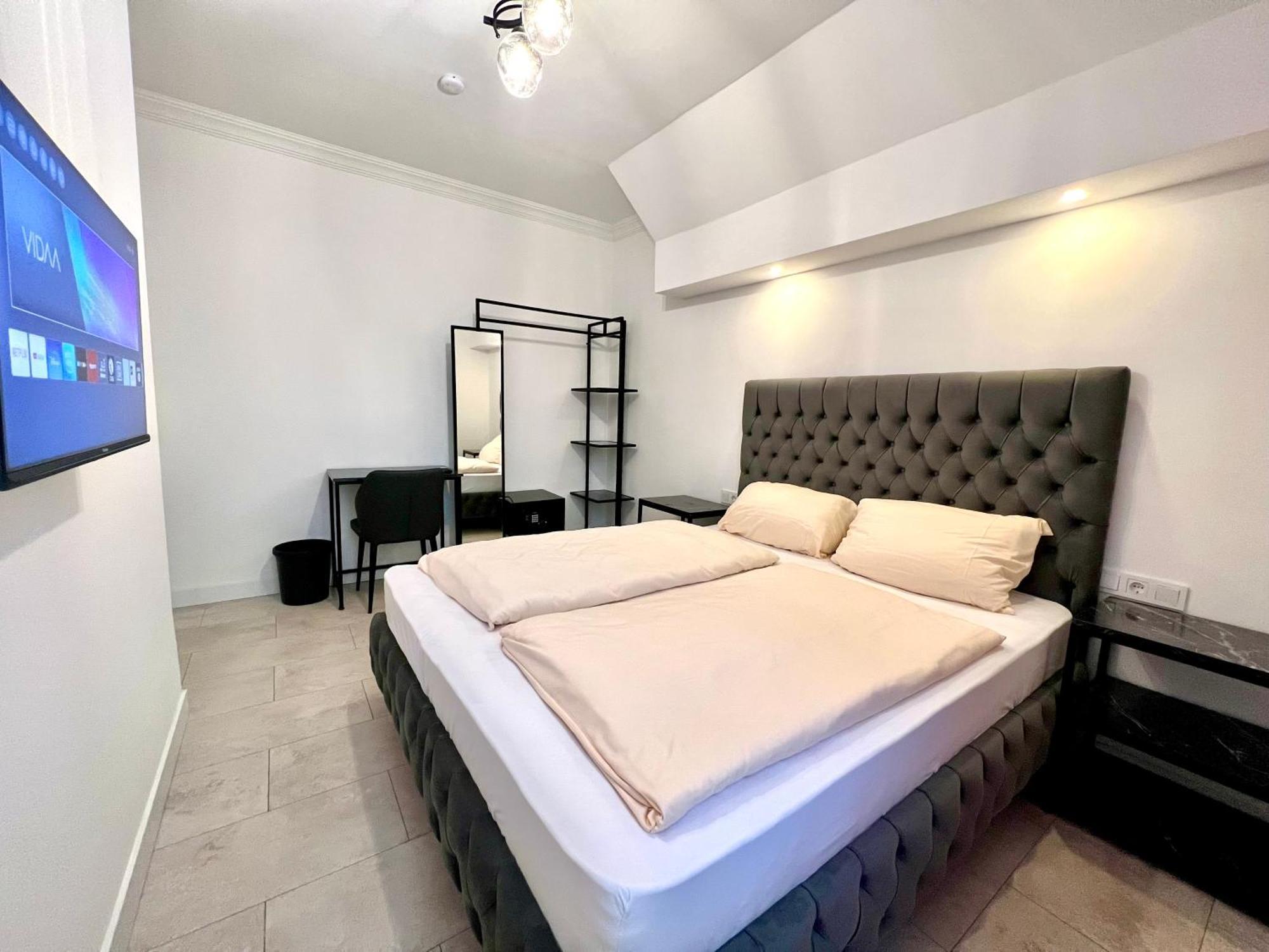Durmaz Hotel Hannover Bagian luar foto