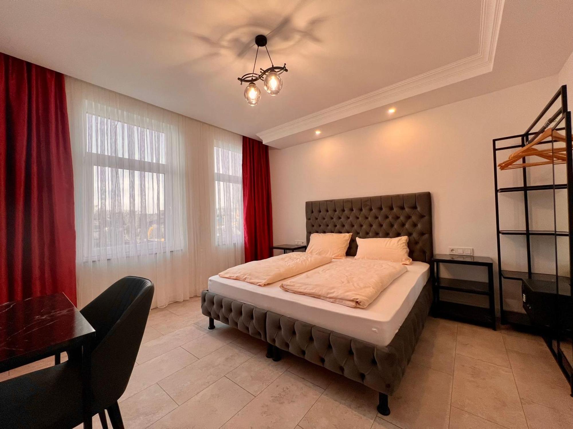 Durmaz Hotel Hannover Bagian luar foto